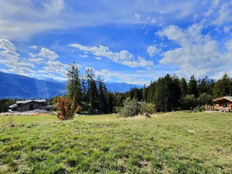 Crans-Montana, Valais - Terrain à bâtir  3618.00 m2 CHF 8'000'000.-