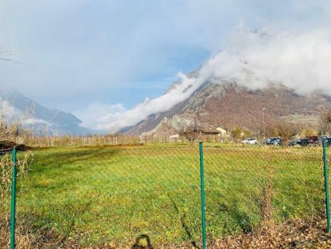 Martigny, Valais - Terrain commercial  3010.00 m2 Prix sur demande