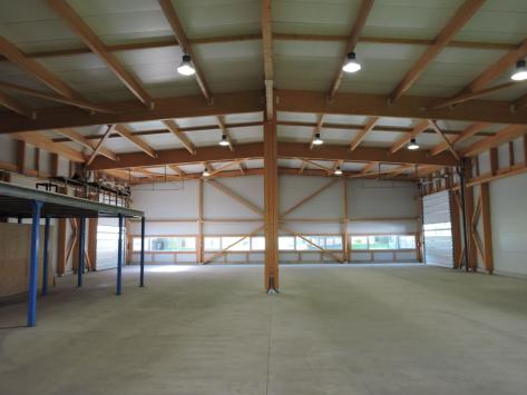 Bouveret, Valais - Industrie  CHF 2'687.- / mois